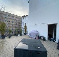 Moderne 3-Raumwohnung mit riesiger Dachterrasse!!! - Halle (Saale) Damaschkestraße