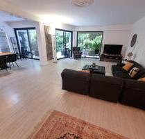 Exklusive 4-Zimmer Erdgeschosswohnung mit Garten in Marienburg - Düsseldorf Stadtbezirk 6