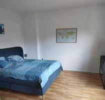 1-Zimmer-Wohnung in Schöneberg - 850,00 EUR Kaltmiete, ca.  35,00 m² in Berlin (PLZ: 10829) Tempelhof-Schöneberg