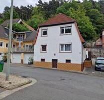Einfamilienhaus zum Verkauf - 160.000,00 EUR Kaufpreis, ca.  100,00 m² in Lindenberg (PLZ: 67473)