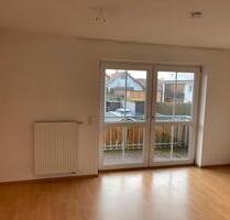 Helle 3-Zimmer-Wohnung mit Balkon in 84030 Ergolding - Landshut Landshut-West