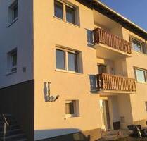 Einfamilienhaus mit Scheune (inkl. Pferdeboxen) und Garage - Gilserberg