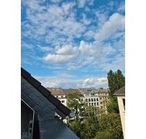 Helle 1-Zimmer Wohnung mit Dachterrasse in Düsseltal - Düsseldorf