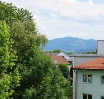 Eigentumswohnung 1 Zimmer Apartment mit Bergblick und Tiefgarage - Rosenheim Egarten