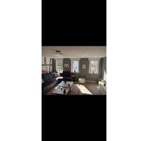 3 Zimmer Wohnung - 1.100,00 EUR Kaltmiete, ca.  90,00 m² in Balingen (PLZ: 72336)
