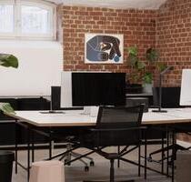 Co-Working ArbeitsplatzSchreitisch - Berlin Neukölln