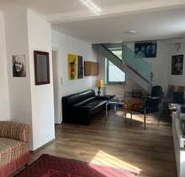 2 Zimmer Wohnung in Stuttuttgart-Obertürkheim mit Terasse - Stuttgart Hedelfingen