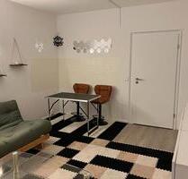 Zwischenmiete, 1 Zimmer ( 15. Juli - 15. Oktober ) - Berlin Lichtenberg