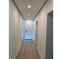 3 Zimmer-Wohnung mit Balkon - 1.280,00 EUR Kaltmiete, in Erkenbrechtsweiler (PLZ: 73268)