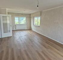 Große und helle 3-Zimmer-Wohnung in Niefern zu vermieten - Niefern-Öschelbronn