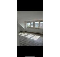 Helle Dachgeschoßwohnung zu vermieten - Redwitz an der Rodach