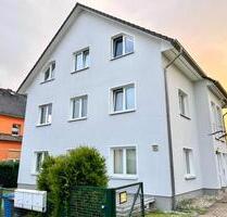 Helle, gepflegte 6-Zi.-Wohnung in Berlin MahlsdorfHellersdorf