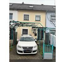 Einfamilien-Reihenhaus mit Garage - Reutlingen Reutlingen-Betzingen
