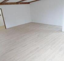 Neue sehr helle offene Wohnung mit neuem Bad, Einbauküche direkt in der Fußgängerzone von Hameln!