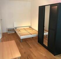Moderne möblierte hochwertige 1,5 Zi.-Wohnung für PENDLER - Böblingen