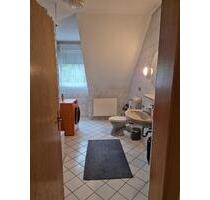 Oberwohnung 3 Zi, Küche, Bad mit Wanne - Papenburg