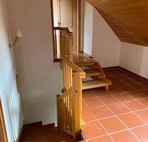 Markt Berolzheim: freundliche 2-Zimmer-Wohnung, 47qm, mit Garage