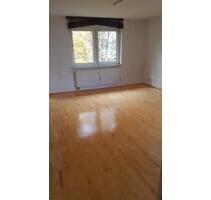 EG-Wohnung mit vier Zimmern in Bad Nauheim Schwalheim