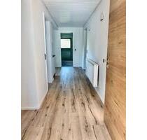 Dachgeschoss Whg. 4 Zimmer m. Balkon Auenwald