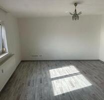 Mietwohnung - 1.000,00 EUR Kaltmiete, ca.  75,00 m² in Güglingen (PLZ: 74363)