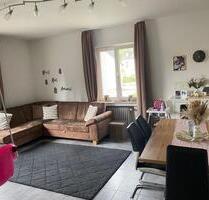 Helle 2 Zi Wohnung Terrasse Einbauküche ab 01.09. oder später. - Solingen