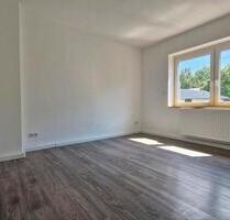 Helle 5 Zimmer Wohnung -frisch Renoviert- Mülheim-Kärlich