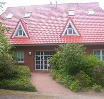 Schöne Dachgeschosswohnung mit Loggia in 31632 Husum