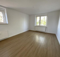 4-Zimmer Top-Lage! Komplett sanierte 4-Zimmer-Wohnung mit 115m² - Herzogenaurach