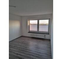 Möbliertes WG-Zimmer mit Loggia - Lübeck Sankt Lorenz Nord