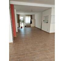 Loftwohnung in zentraler Lage - 1.000,00&nbsp;EUR Kaltmiete, in Frankfurt am Main (PLZ: 65933) West