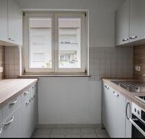 Leerstehendes 4-Familienhaus zur Vermietung - Stuttgart Feuerbach