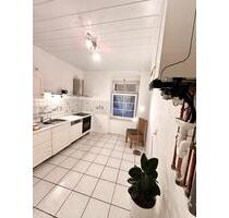 3zimmer Wohnung zur Vermieten - 600,00 EUR Kaltmiete, ca.  80,00 m² in Warburg (PLZ: 34414)