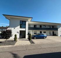 DIE PERFEKTE 3-Zimmer Wohnung im Erdgeschoss mit Garten - Plattling