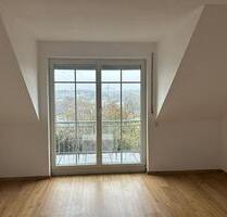 2 Zi.-DG-Wohnung 56 m², Balkon, Außenstellplatz in 84048 Mainburg