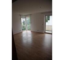 Helle 3-Zimmer-Wohnung mit Balkon in Nordendorf zu vermieten