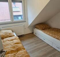 Neuewertige DG-Wohnung mit viel Platz in Weinsberg