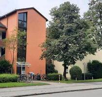 Frisch modernisierte, teilmoeblierte und helle 1,5 Zimmer Wohnung - München Ramersdorf-Perlach