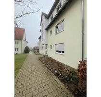 Schöne 2,5-Zimmer-EG-Wohnung m Garten in UlmLehr - Nähe Kliniken