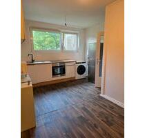 3 Zimmer Wohnung Frei - 1.700,00 EUR Kaltmiete, ca.  70,00 m² in Hamburg (PLZ: 22549) Altona