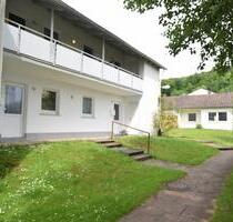 Zuhause wohlfühlen: 3-Raum Wohnung mit Terrasse und Balkon - Hameln Kernstadt