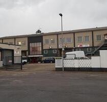 90 m² Büro-Lagerkombination im Gewerbegebiet Oberhausen-Lirich