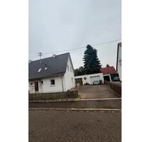 Doppelhaushälfte - 1.250,00 EUR Kaltmiete, in Gundelfingen an der Donau (PLZ: 89423)