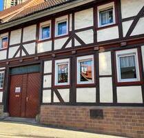 kl. HofBauernhaus mit 8 Zi + Garage im Ortskern von Wanfried