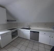 helle Dachgeschosswohnung im 3FH - Bottrop Feldhausen