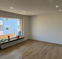 3 Zimmer Wohnung in Brötzingen - 950,00 EUR Kaltmiete, ca.  92,00 m² in Pforzheim (PLZ: 75172) Weststadt