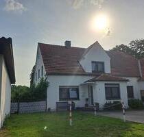 Großes Haus mit 10 Zimmern in ruhiger Lage, großer Garten - Rahden