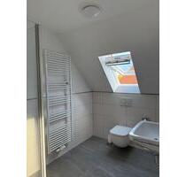 1-Zimmer Dachgeschoss-Wohnung - 500,00 EUR Kaltmiete, in Varel (PLZ: 26316)