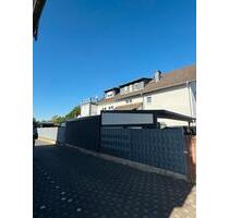 Exklusiv Mehrfamilienhaus Pool Halle Werkstatt usw - Groß-Gerau