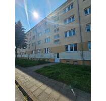 4 Zimmerwohnung im unrenoviertem Zustand - Erfurt Linderbach