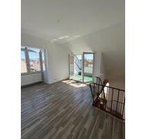 Attraktive 2,5-Zimmer-Maisonette-Wohnung mit Balkon, sofort verfü - Nürnberg Gibitzenhof